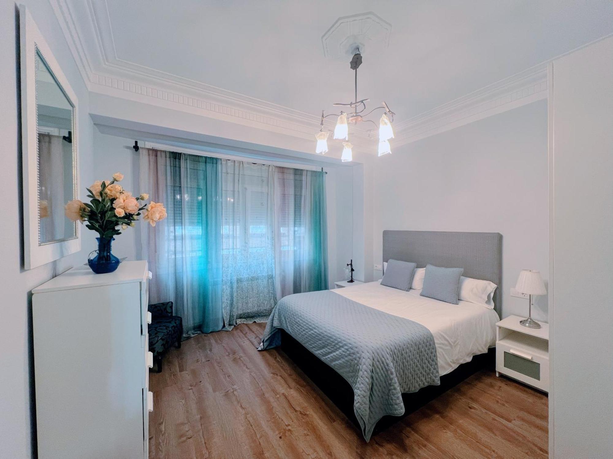 Amplio Y Centrico Piso Con Patio. Διαμέρισμα A Coruña Εξωτερικό φωτογραφία